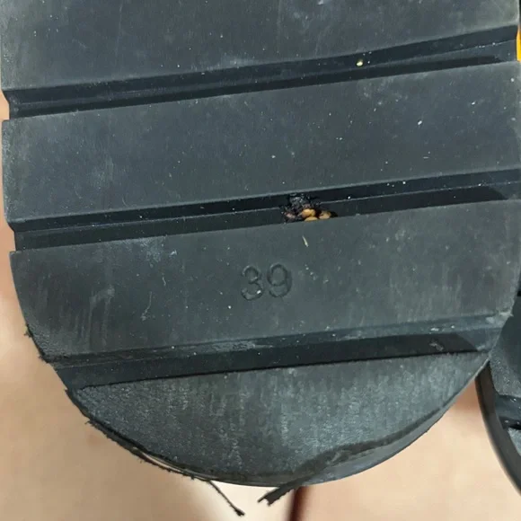 Anthropologie Black and Orange Sandals Size 39 - Picture 4 of 4